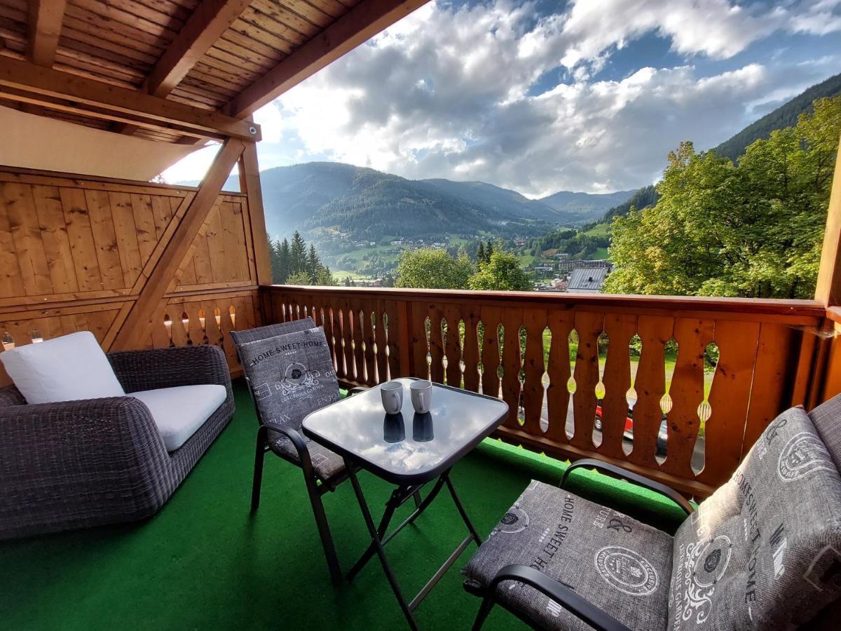Alpenflair - Charming Ski-To-Door Apartment Bad Kleinkirchheim Exterior foto